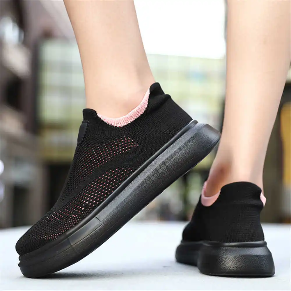 Calze con plateau scarpe marro - Home Gym Outdoor Ideas recensione e prezzo